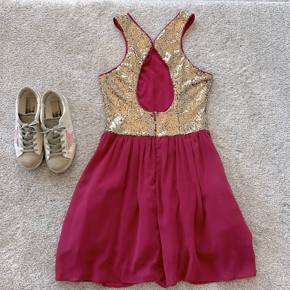 Sleeveless Pink with Gold Sequin Cocktail Dress - Picture 10 of 10